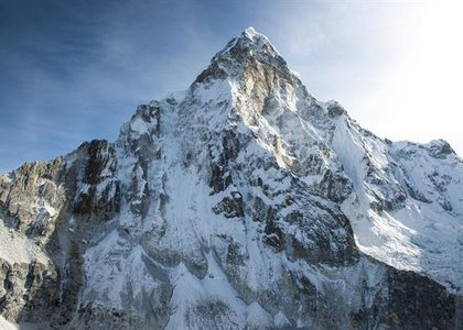 Der heilige Berg, Ama Dablam. (Fotorechte: © ServusTV / RIVA Filmproduktion / Lars Jacobsen)