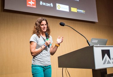 Tamara Lunger auf der Alpinmesse 2018; Foto: Simon Rainer