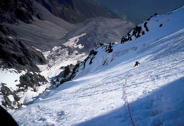 In der Ortler Nordwand - eine der größten Eiswände der Ostalpen.
