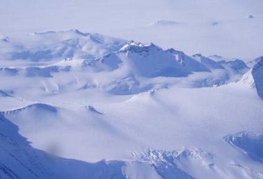 Lange Traverse nach dem ersten Steilstück am Mt. Vinson