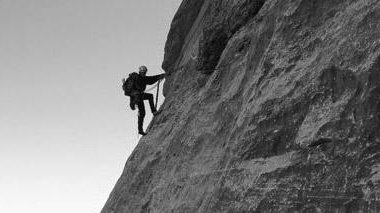 Der sog. Hinterstoisser-Quergang am Beginn der Schwierigkeiten in der Eigernordwand