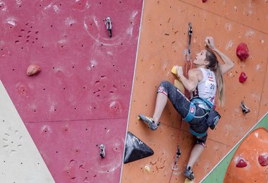 Jessica Pilz bei den Lead & Speed Staatsmeisterschaften in St.Barbara im Mürztal. (Foto: KVÖ / Moritz Liebhaber)