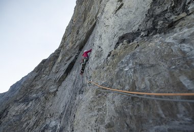 Fay Manners in Solar Eclipse am Eiger @ John Thornton