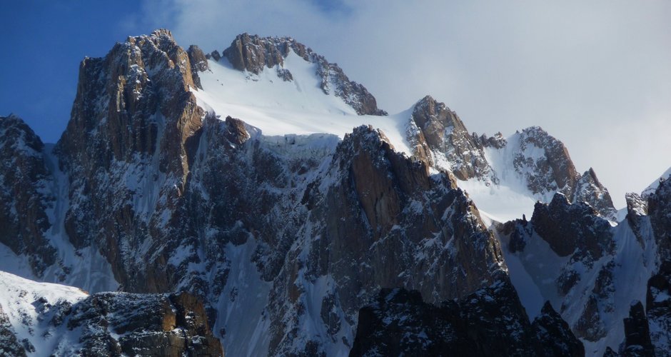 Blick aus die Hütte Ratcek auf den Korona Peak, klar dass ist mit 10x-Zoom