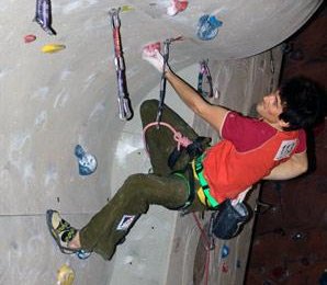 Kilian Fischhuber klettert die Finaltour Top.