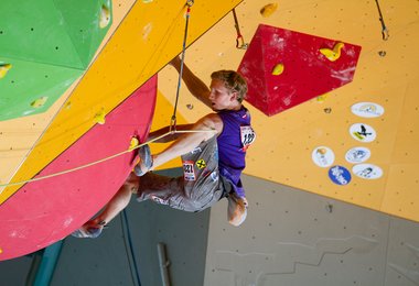 Jakob Schubert im Vorstieg-WM-Finale. Foto: ÖWK-Holzknecht
