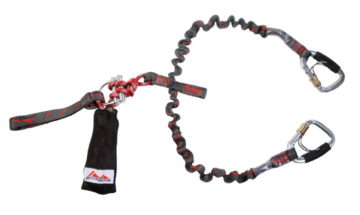 Das neue Klettersteigset in Y-Form bietet dank innovativer DB4-Seilbremse einen
kleineren Fangstoß bei geringerem Körpergewicht.