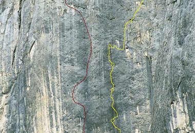 Wandbild:  rote Linie: Specchio die Sarah (eingebohrt, IX-) gelbe Linie: Steps across the border/Senkrecht ins Tao (ohne Bohrhaken, X-) blaue Linie: Projekt (mit Bolts)