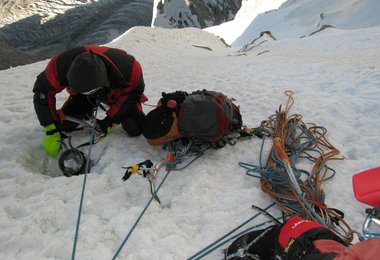 Exponierter Rastplaz am Uli Biaho © Dodo Kobold