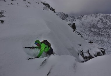 In den tief verschneiten Cairngorms