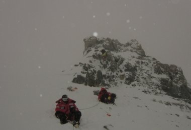 Die Italiener im Abstieg nach dem 3nd Step © AMICAL alpin