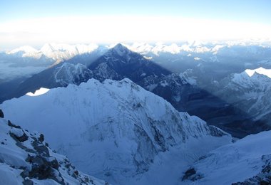 Der Schatten des Everest.