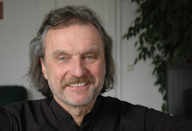 Christoph Ransmayr liest aus seinem neuen Roman, "Der fliegende Berg". © Didi Sattmann