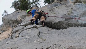 Die Passage beim fixierten Block in der 5ten Seillänge der GrillMax am Rabensteinhorn.