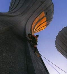 Klettern an den Wassertürmen im Osten von Paris