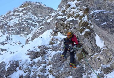 Bewerben für das Nachwuchscamp Winterbergsteigen