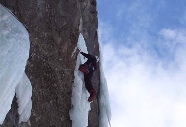 Stefan Fluch bei einem verdammt knappen RP-Versuch in "Steep, you can" W6/ M8/E2