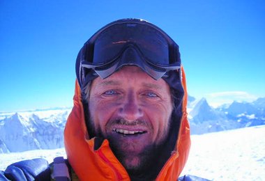 Nach 15 Stunden 06 Minuten am Gipfel des Cho Oyu