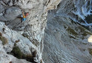 Rosskuppe direkte Nordverschneidung, im schwarzen Kamin (c) Benedikt Karner 