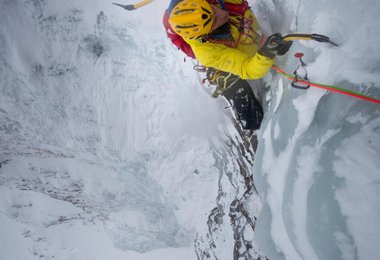 Günther Göberl in der 3. SL der Route Triptychon (c) (c) Archiv Thomas Bubendorfer
