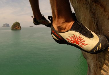 Deep Water Soloing in Thailand
