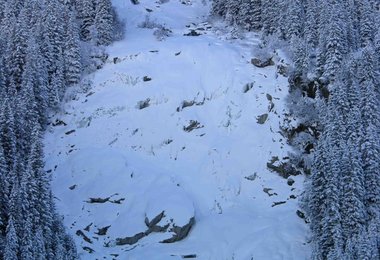 Grawa Eisfall - hier sollte sich zuerst jemand hinaufwühlen