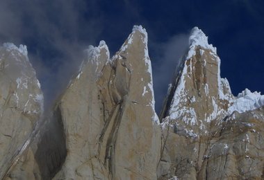 Die vereisten Gipfel der Torres (c) Archiv Berger/ Unterwurzacher