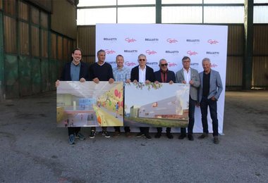 (v.l.n.r.) Patrick Lüth (Snohetta Architekten), Reinhold Scherer (GF Kletterzentrum Innsbruck), Andreas Würtele (GF Kletterzentrum Völs), Stefan Rutter (Rutter Gruppe/Inverstor), Arthur belutti (Belutti Gruppe/Investor) und Klaus Oberhuber (Vorsitzender A