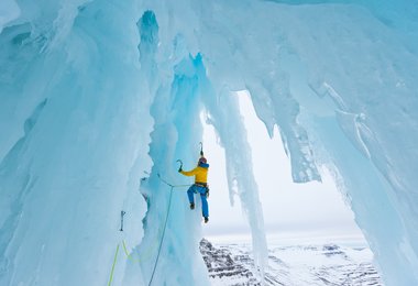 Albert Leichtfried, Eiskletterprofi und einer der Alps Bergführer beim Eiskletteropening 2017 in Action