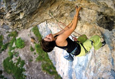 Johanna Ernst am Fels