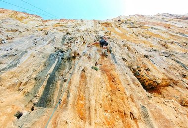 San Vito lo Capo / Sizilien Sektor - klettern an der Never Sleeping Wall (c) Gregor Wondrejc