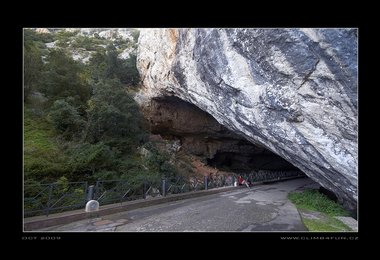 The Cave © Vojtech Vrzba