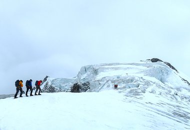 Wir hatten das  Camp Ascent auf der Dufourspitze und am Ortler 2022 mit dabei - war ein perfekter Begleiter!