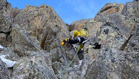 Steile Mixedseillänge im Mittelteil der Wind of Change - Zwölferkogel Nordwand