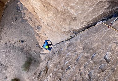 Barrah Canyon, „Merlin‘s Wall“, 200 m (c) Viktoria Steinberger