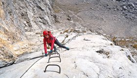 Die Klammernplatte im Mittelteil Gstellihorn (Gstellihore) Ferrata