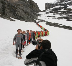 200 Personen für ein Bild