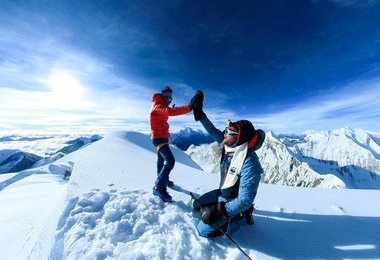 Himlung Himal Expedition Benedikt Boehm und PrakashSherpa Sept2022 © Mountainfilmcrew 