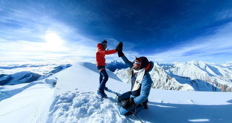 Himlung Himal Expedition Benedikt Boehm und PrakashSherpa Sept2022 © Mountainfilmcrew 