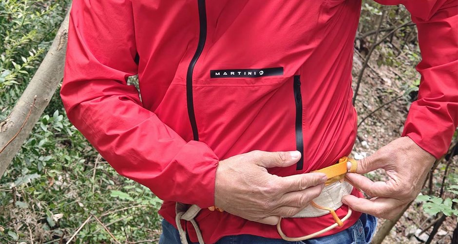 Die elastische Hillclimb Jacke bietet viel Bewegungsfreiheit.