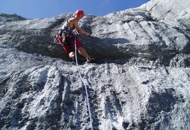Kletterer im besagten Wandbereich kurz nach der Erstbegehung
