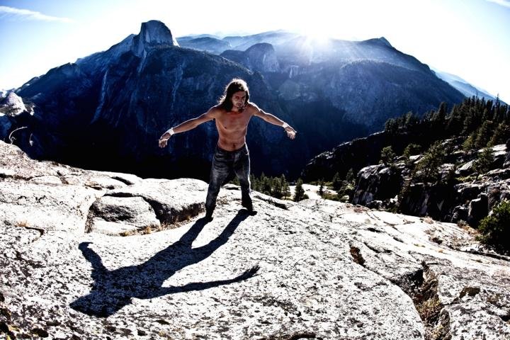 Video: Dean Potter: Race For The Nose