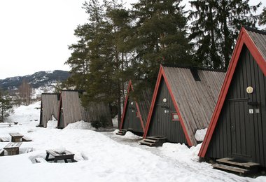 Eine unserer gemütlichen Hütten in einem "Hyttepark"