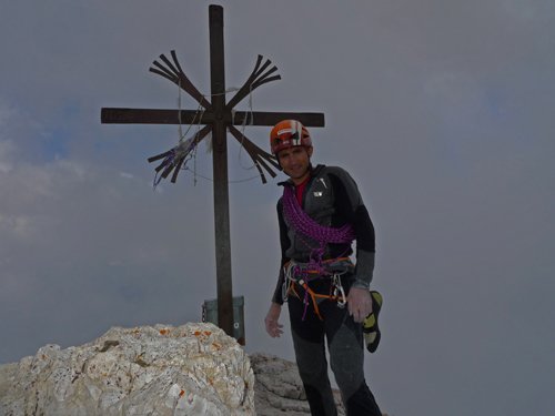 Ueli Steck am Gipfel der Grossen Zinne @ Archiv Ueli Steck GmbH