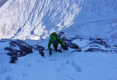 Beim Winterklettern in Schottland