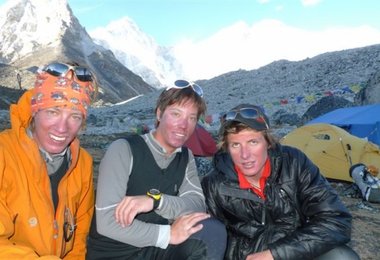 Simon, Samuel, Michi nach der Besteigung © Anthamattens