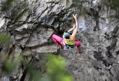 Angy Eiter in Pure Dreaming, 9a (c) Bernie Ruech