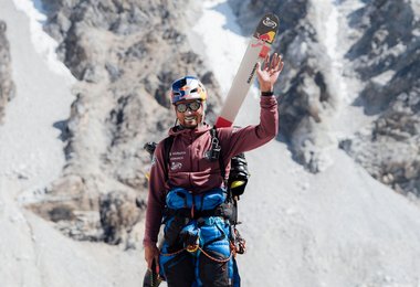 Andrzej Bargiel after skiing down Mount Everest, Nepal on September 23, 2025.(c) Bartłomiej Bargiel / Red Bull Content Pool