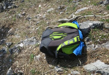 Oben ist Platz für die Jacke.