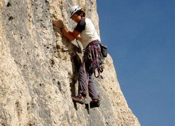 Erste Rotpunktbegehung von „Via della Giraffa“ am Sass Ciampac. Schw. 7c+